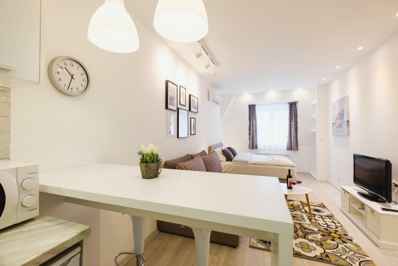 Apartment Hana Lux ベオグラード エクステリア 写真